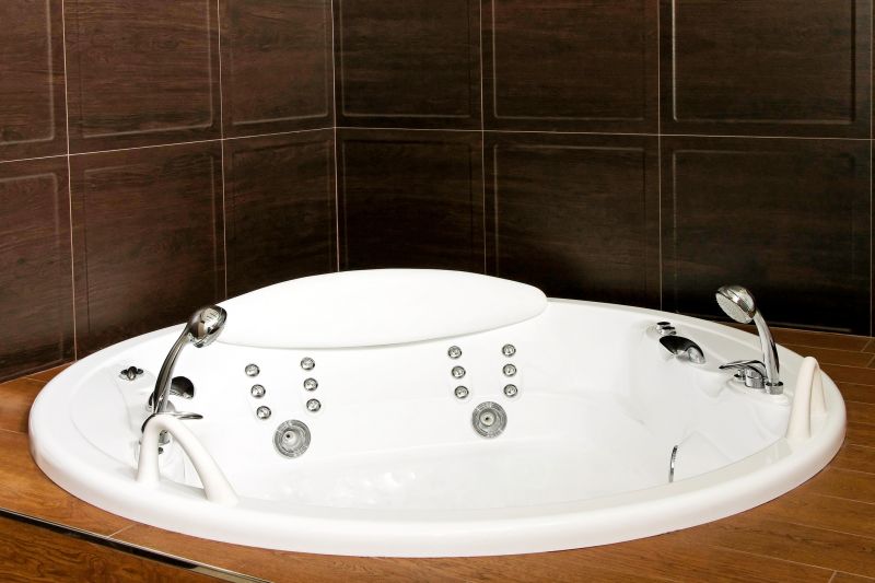 Luxury Jetted Tub